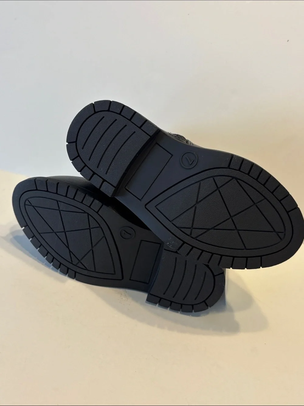 Cat & Jack Kids Black Tanner Boots